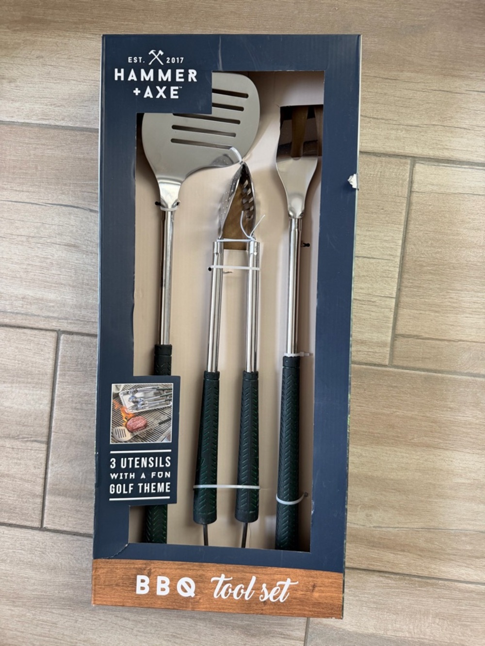 NIB golf themed 3-Piece BBQ Tool Set